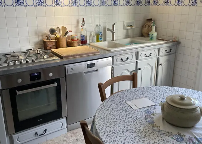 La Maison-es-maisons. דירה Valréas