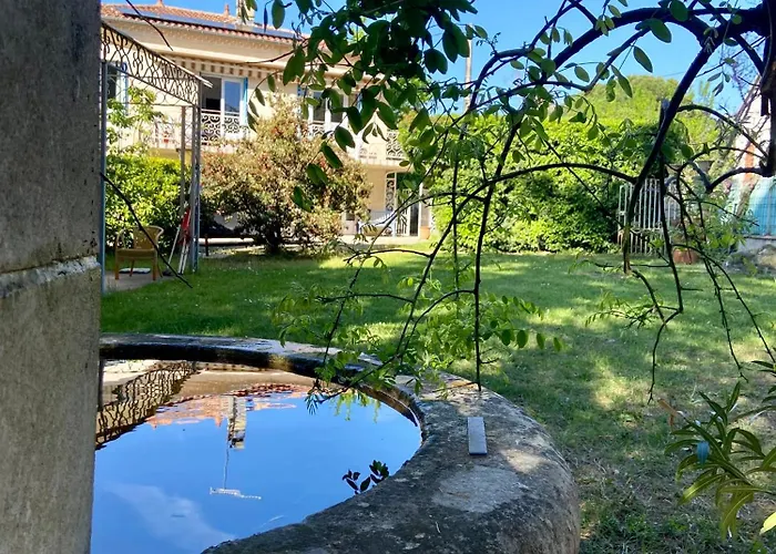 La Maison-es-maisons. דירה